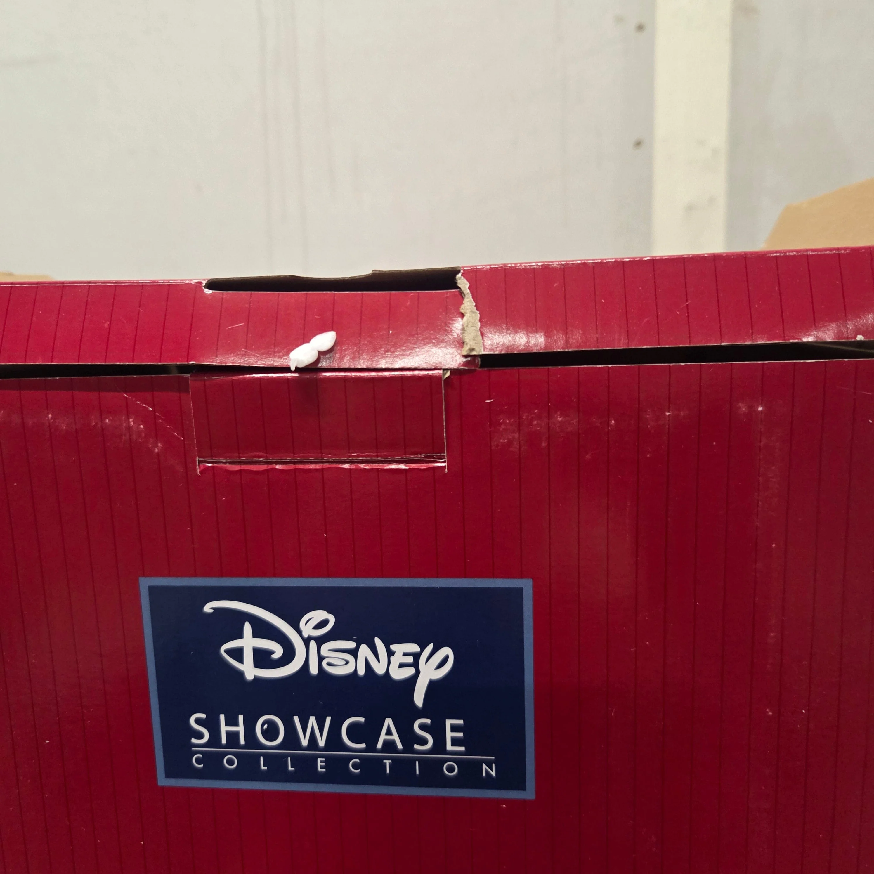 DAMAGED BOX EX-DISPLAY Disney Traditions Deluxe Jasmine Figurine by Jim Shore - Image 4