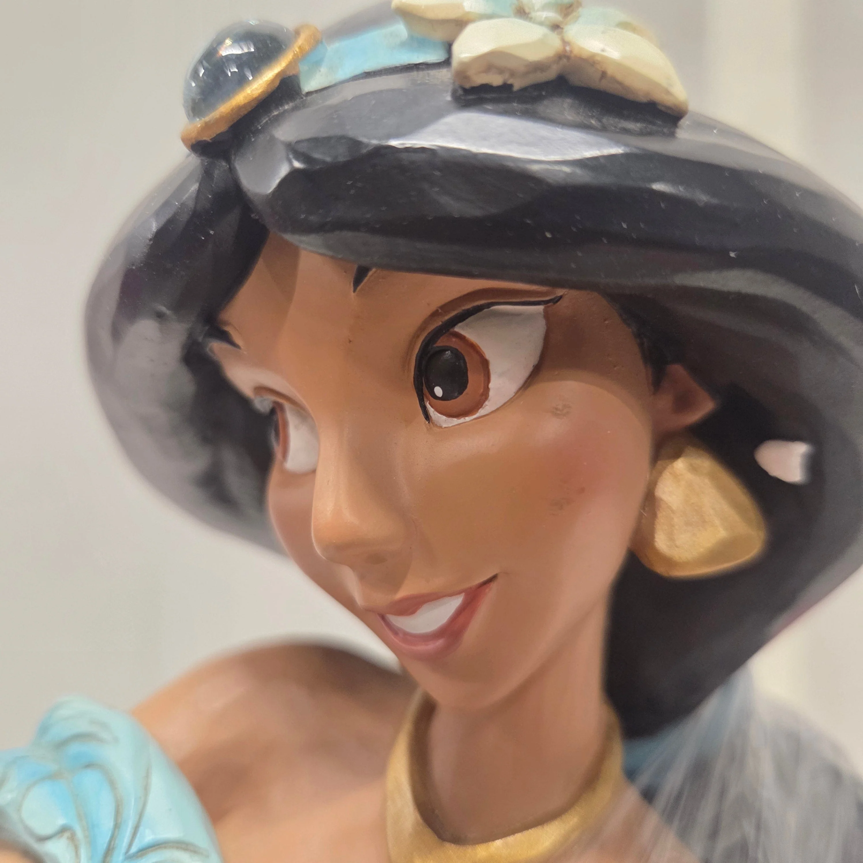 DAMAGED BOX EX-DISPLAY Disney Traditions Deluxe Jasmine Figurine by Jim Shore - Image 5