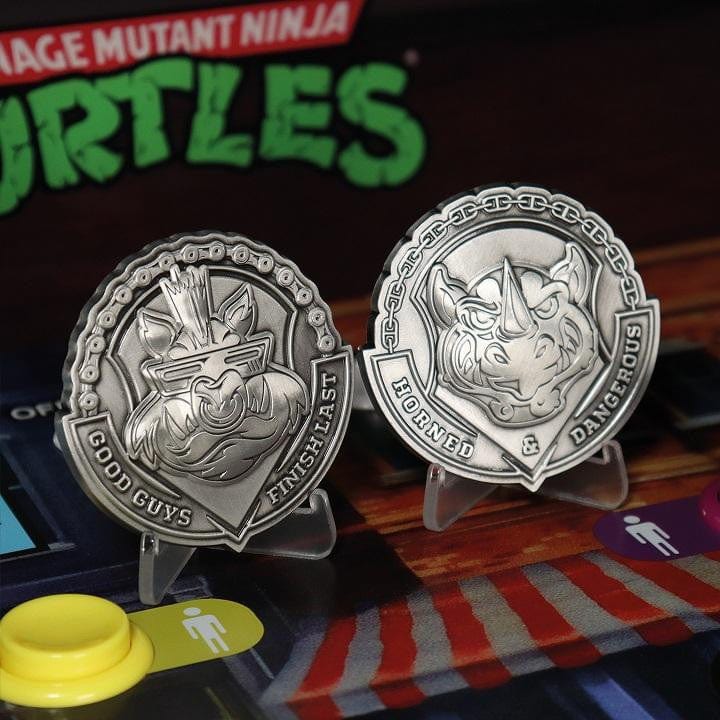 Teenage Mutant Ninja Turtles Bad Guys Bebop & Rocksteady Medallion Set - Image 4